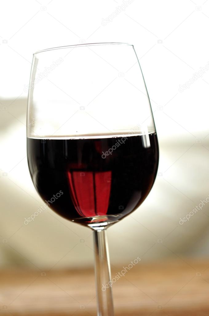verre de vin rouge italien